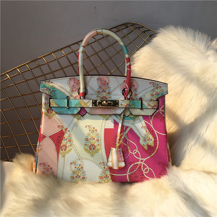 Platinum Painted First-Layer Cowhide Togo One-Shoulder Cross-Body Handbag for Women, European and American Fashion Style Platinum Painted First-Layer Cowhide Togo One-Shoulder Cross-Body Handbag for Women, European and American Fashion Style