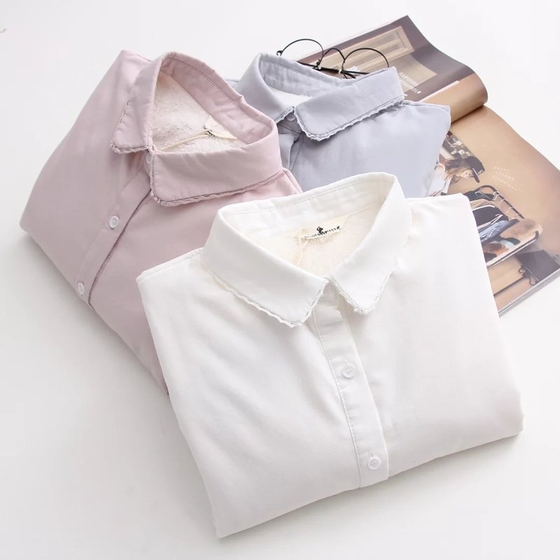 2025 Winter Fleece-Lined Fresh Style Base Shirt for Women, Round Neck, Japanese Style with Lace, Thickened, Warm, Solid Color Shirt, Plus Size