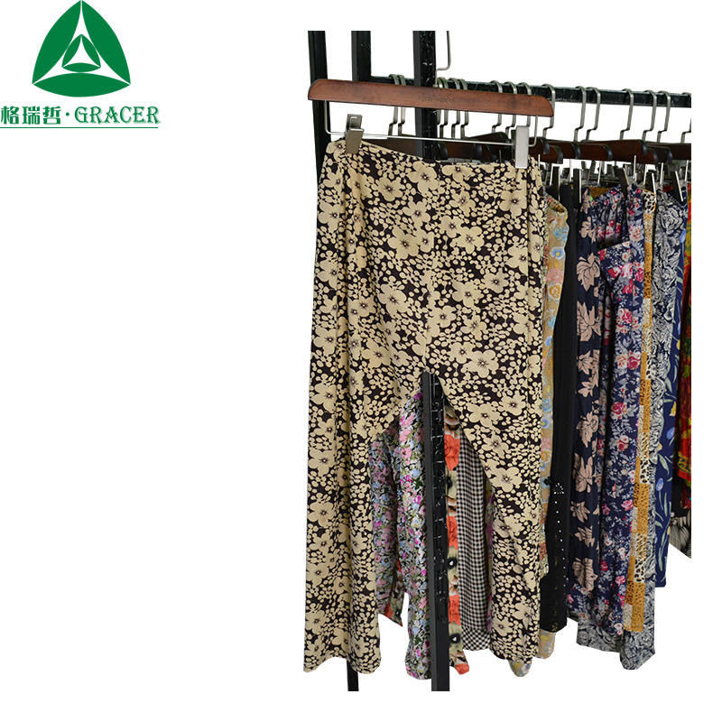 跨境旧裤子20尺柜子低价直供巴基斯坦 复古印花系带宽松老人裤A76