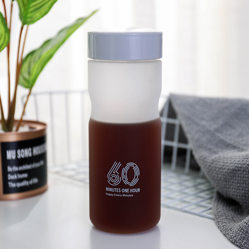 Frosted Corea del Sur lindo deportes hervidor de agua taza de plástico al aire libre portátil deportes taza espacio taza estudiante regalo taza