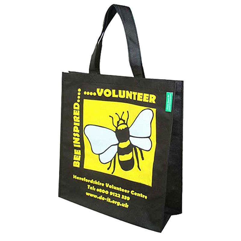 厂家直销无纺布袋淋膜无纺布服装手提袋 覆膜工艺 供应