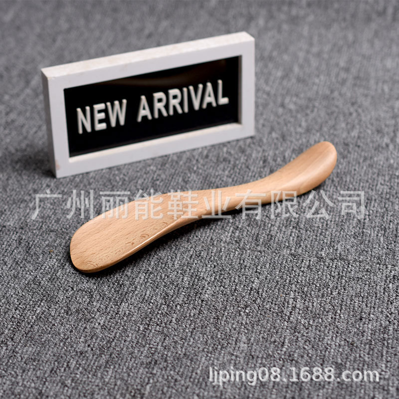 En stock venta al por mayor de madera de cedro de madera maciza portátil multiusos Extractor de zapatos