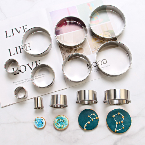 12-piece set of curled stainless steel mousse ring cake molds, cookie molds, DIY dumpling wrapper molds
