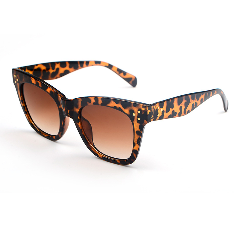 2019 moda europea y americana marco grande hombres y mujeres gafas de sol de moda a prueba de UV gafas de sol de uñas de color beige 9768