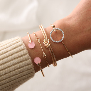 �W�����L���sŮ���Դ�Y�A�h�AȦ�荼��^���C����ļ����b���