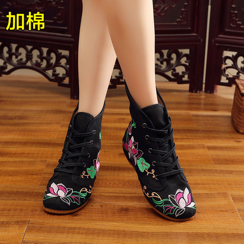 【曼陀罗】中国风秋冬新款高筒坡跟 绣花布靴 民族风牛津底女单靴