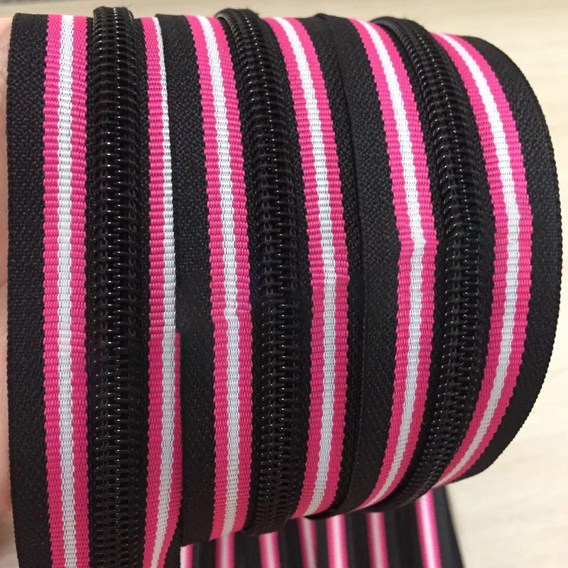 七彩彩色拉链 尼龙闭尾电镀牙 服饰箱包拉链厂家批发