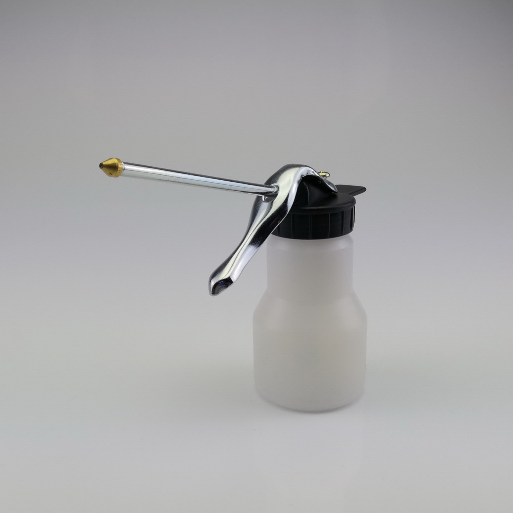 【厂家】供应塑料机油壶150g机油枪压力油壶