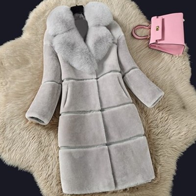 2025 Autumn and Winter Korean Style Women's New Sheepskin Shearling Patchwork Coat Mid-Length Faux Fox Fur Collar Fur Jacket 2025 Autumn and Winter Korean Style Women's New Sheepskin Shearling Patchwork Coat Mid-Length Faux Fox Fur Collar Fur Jacket
