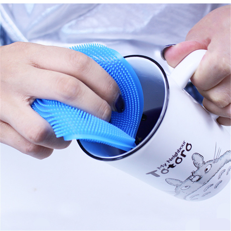 Cepillo de plato de silicona Tamaño pequeño almohadilla de aislamiento redondo multifuncional cocina descontaminación plato paño melón fruta vegetal cepillo de limpieza