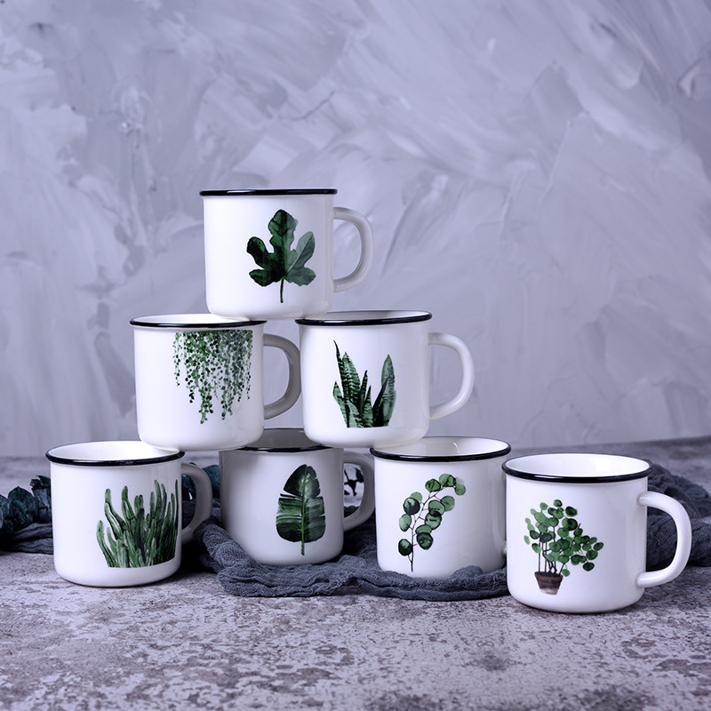 Taza de cerámica estilo nórdico con borde negro pintado a mano - Diseño de plantas verdes - Para leche y desayuno - Simple y creativa