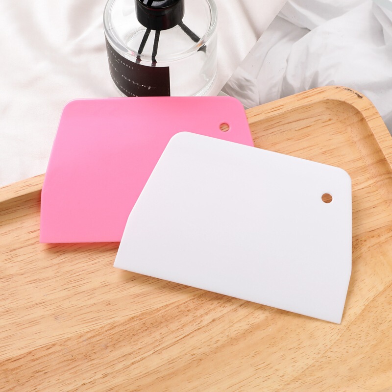 Daily use window plastic trapezoidal scraper cream cake scraper/spatula baking tools dough cutter