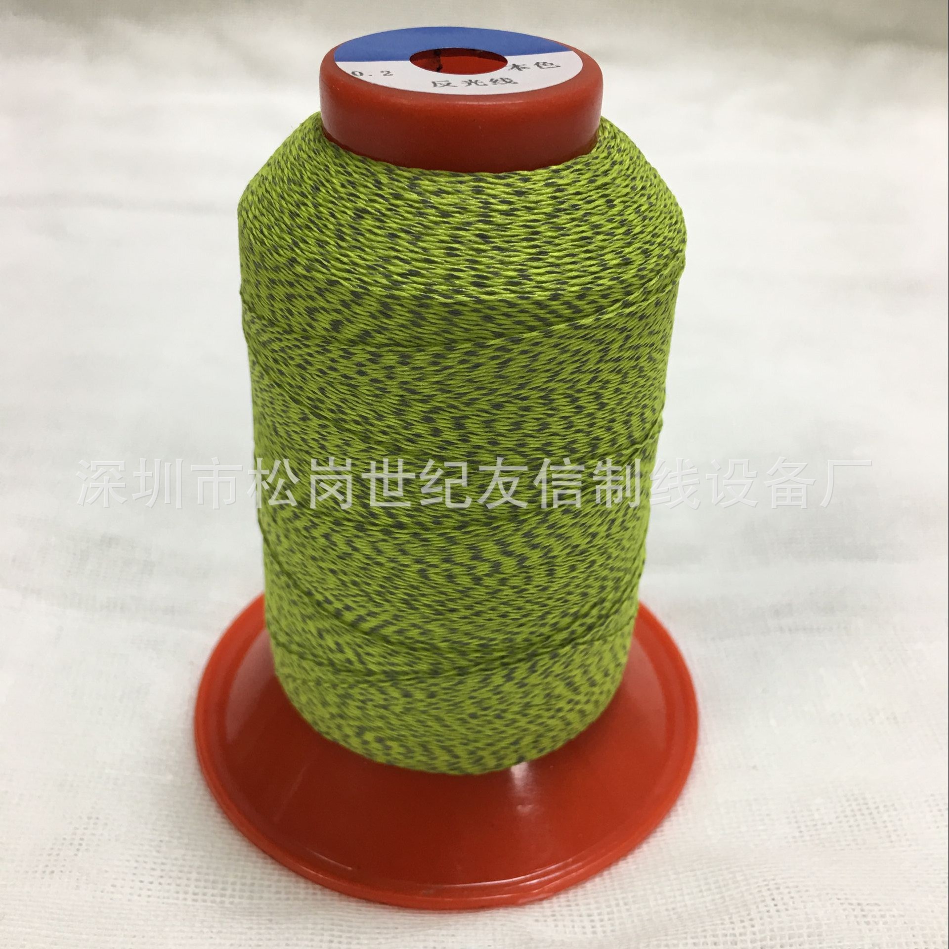 厂家现货供应高亮彩色反光绣花线，彩色反光缝纫线，飞织反光纱线