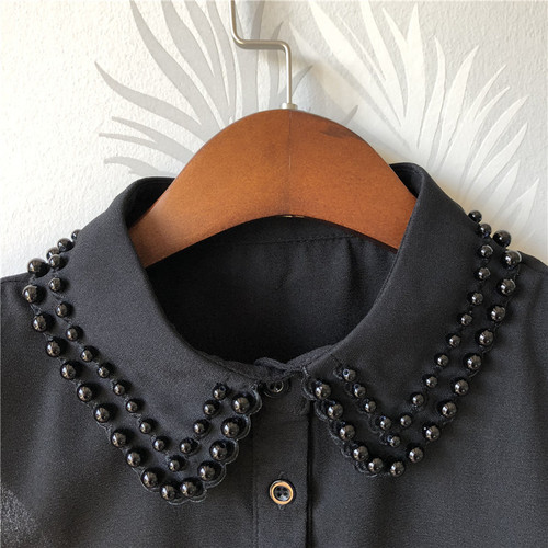 Manufacturer supplies factory specializing in the production of fake collars, beaded fake collars, elegant beaded pearl fake collars