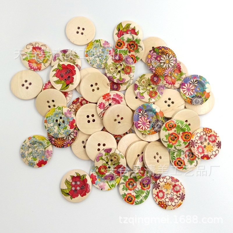 Botones de madera pintados de 30mm Botones de borde ancho de flores pintados de madera 50 pc/paquete