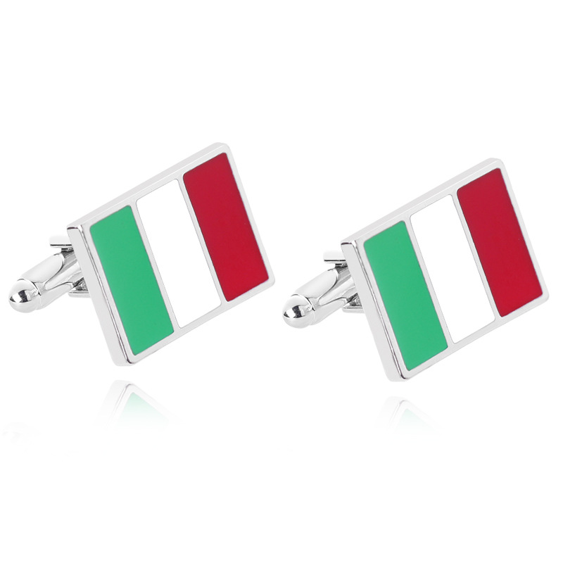 Set fermacravatta e gemelli con bandiere italia e francia_voghion.com