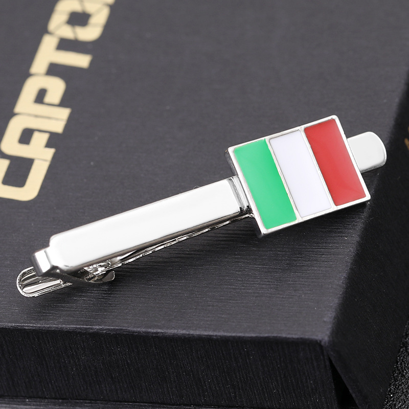 Set fermacravatta e gemelli con bandiere italia e francia_voghion.com