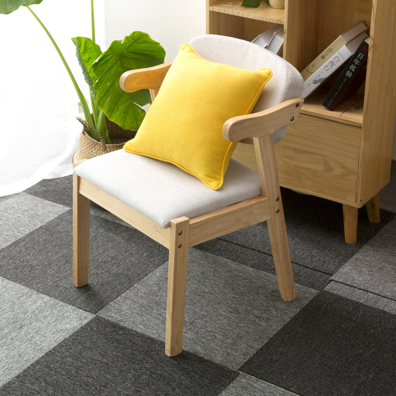 로그 컬러 레예스 의자