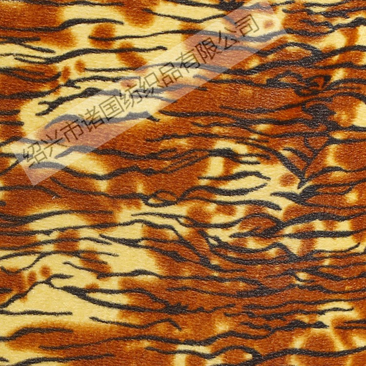 Spot manufacturers supply printed gold velvet dense velvet cloth dairy cow pattern toys and shoe fabric wholesale