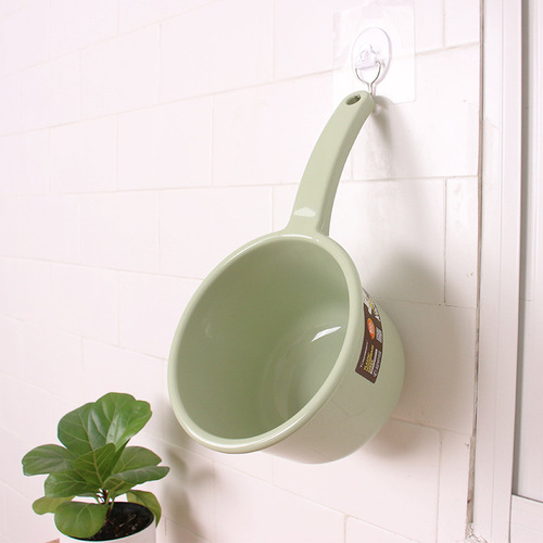 Plastic kitchen scoop for home, thick handle bath cup for babies, large and long-handled water ladle for children