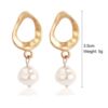 Retro fashionable earrings from pearl, European style, simple and elegant design