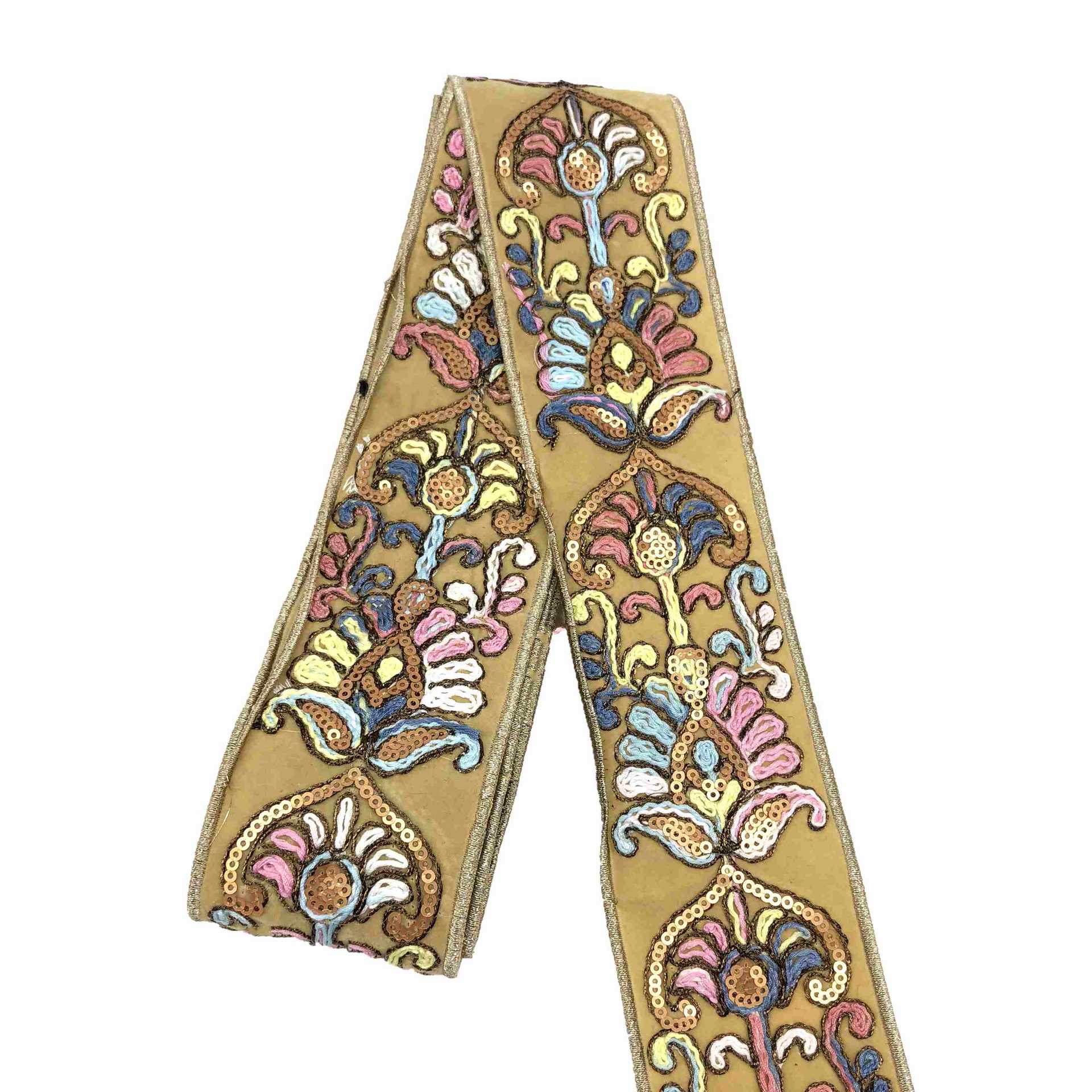 新款涤纶丝电脑刺绣花边 水溶花边服装饰品 复古绣花花边织带批发