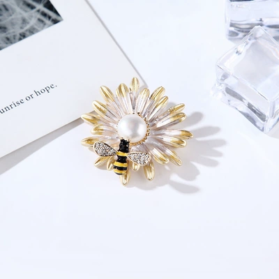 Pin Accessories, Yaxa sancaqları