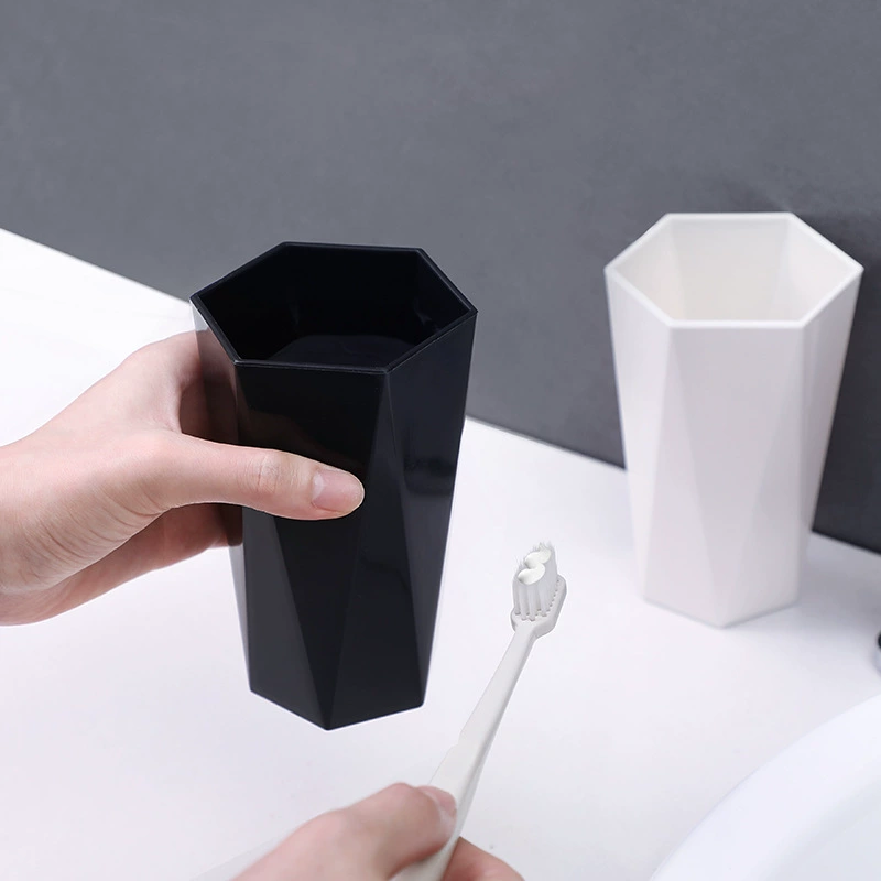 Поставлять домашнюю оснастку Nordic color wash cups, водные чашки, чашки для зубной щетки, пластиковые модные простые творческие чашки для полоскания рта оптом