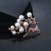 Fashionable universal brooch from pearl suitable for men and women, European style