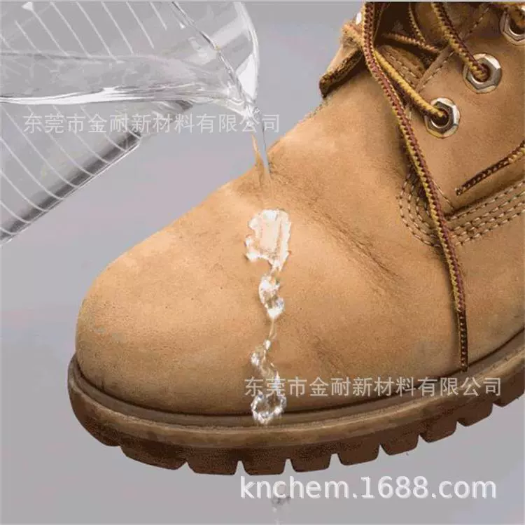 Жидкий фторполимерный водоотталкивающий спрей на масляной основе для кожи, ткани и фторполимерных материалов для зимней обуви