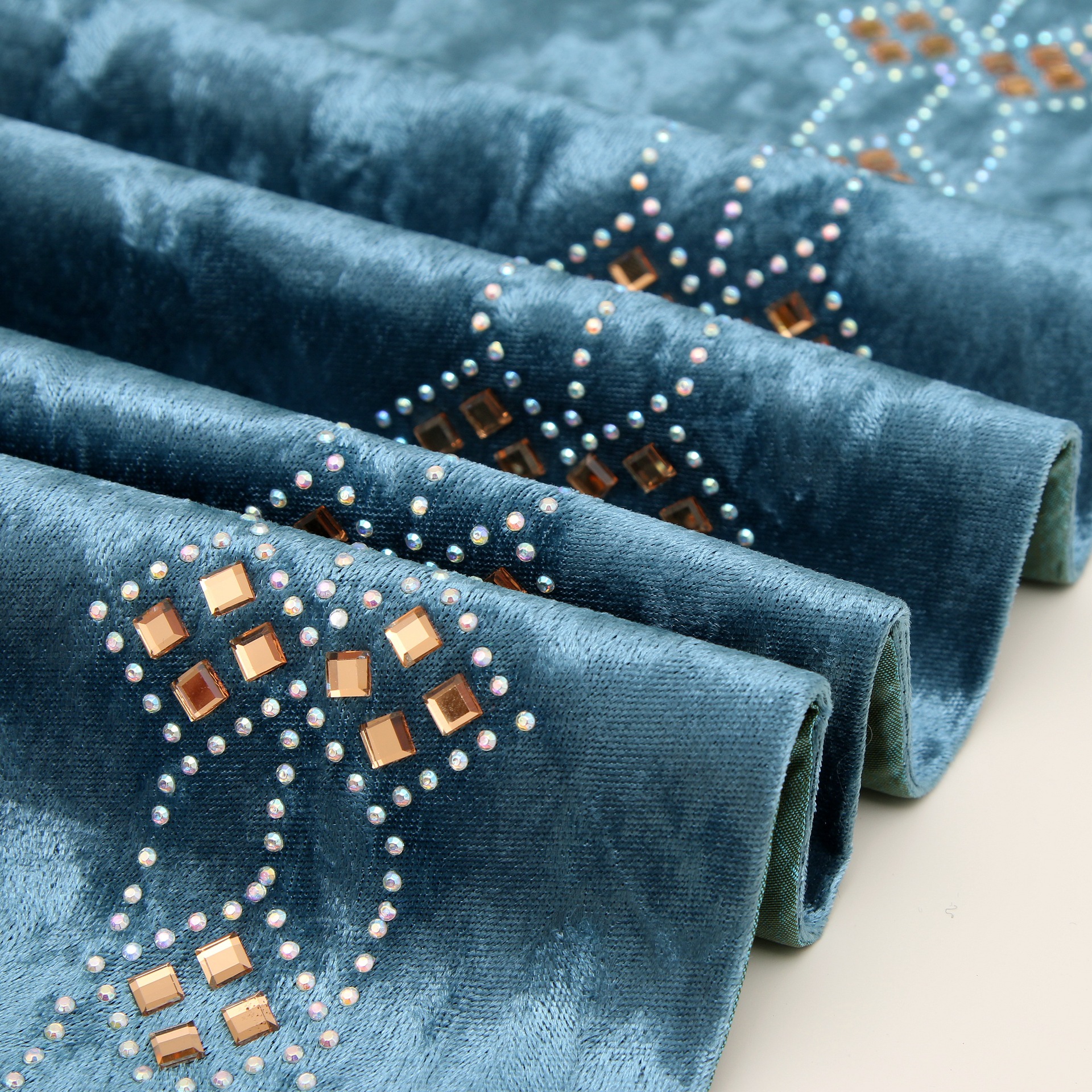 European -style velvet high -level luxury on both sides of diamond…