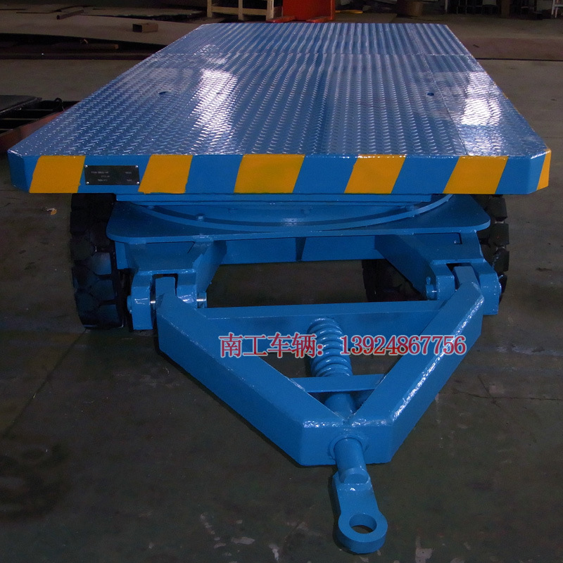 广东厂家直销10吨平板拖车 化学液体平板拖车