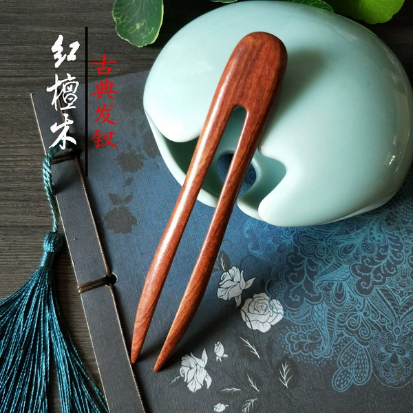 Simple red sandalwood