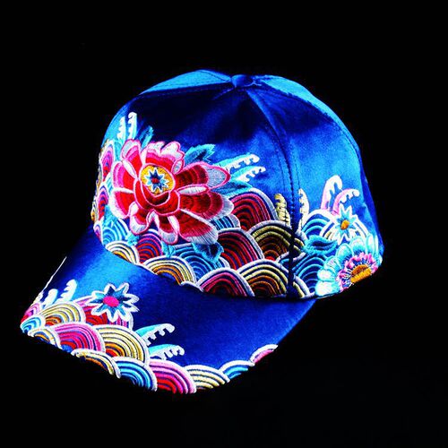 Ethnic Style Embroidered Hat Flowered Hat Four Seasons Hat Sun Hat Women's Baseball Cap Large Supply