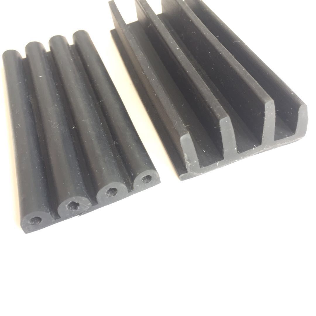 供应 耐高温硅胶密封条异型硅胶条机械设备橡胶密封配件