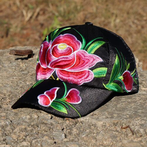 Ethnic Style Embroidered Hat Flowered Hat Four Seasons Hat Sun Hat Women's Baseball Cap Large Supply