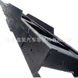 陕汽德龙X3000自卸车车架大梁 牵引车车架大梁 原厂价格图片