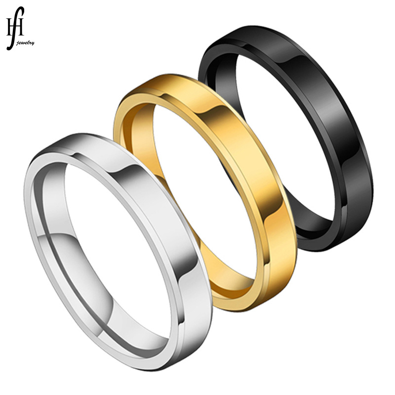 Venta caliente europea y americana clásico anillo de tres colores simple estrecho 4mm biselado brillante anillo de acero de titanio en las ventas directas de la acción