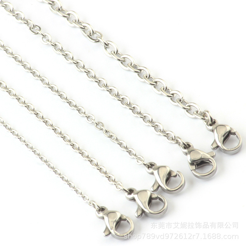 Venta al por mayor de acero inoxidable cadena cruzada línea plana en forma de O cadena de soldadura de acero de titanio par collar diy joyería colgante cadena de la joyería