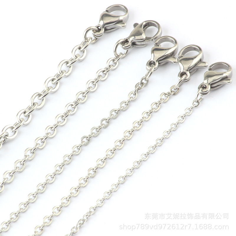 Venta al por mayor de acero inoxidable cadena cruzada línea plana en forma de O cadena de soldadura de acero de titanio par collar diy joyería colgante cadena de la joyería