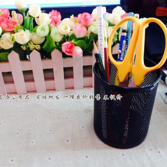 Pens holder, material