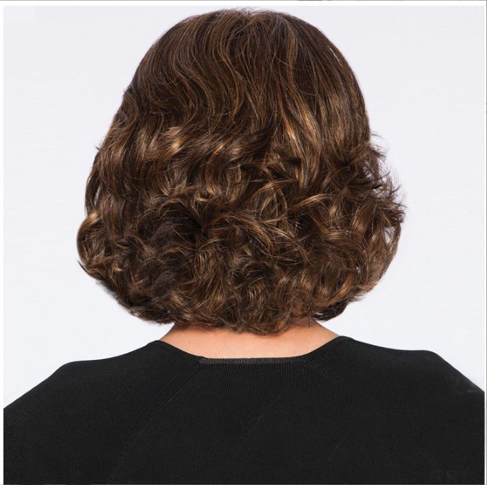 Modische, kurze Lockenperücke mit Seitenscheitel – beliebtes E-Commerce-Produkt im Bereich synthetische Haarverlängerungen_voghion.com