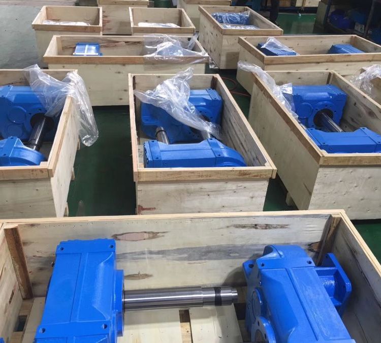 现货Hansen汉森SCL54C减速机sumitomo住友CHHM8-6130减速电机