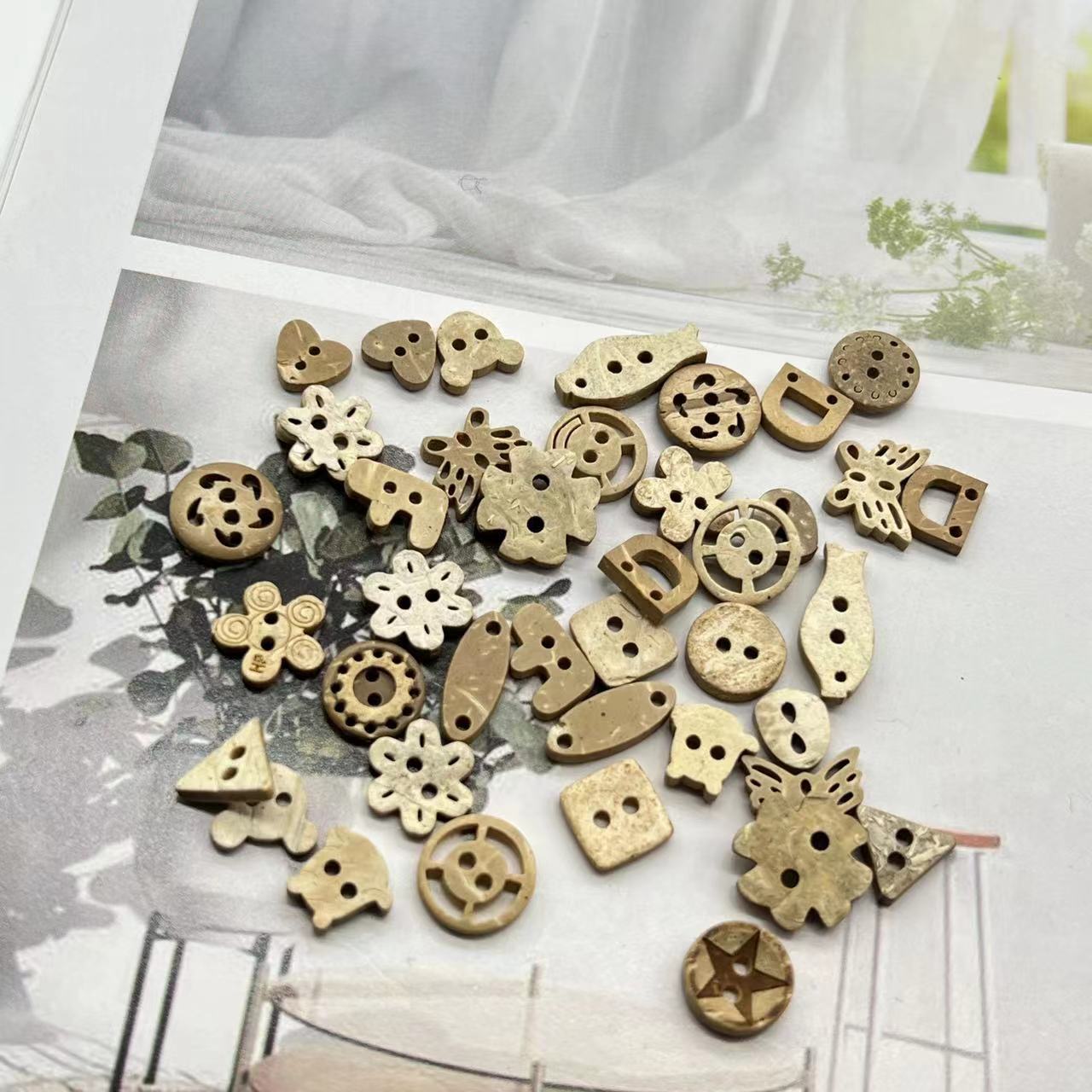 Retro children's wooden shirt