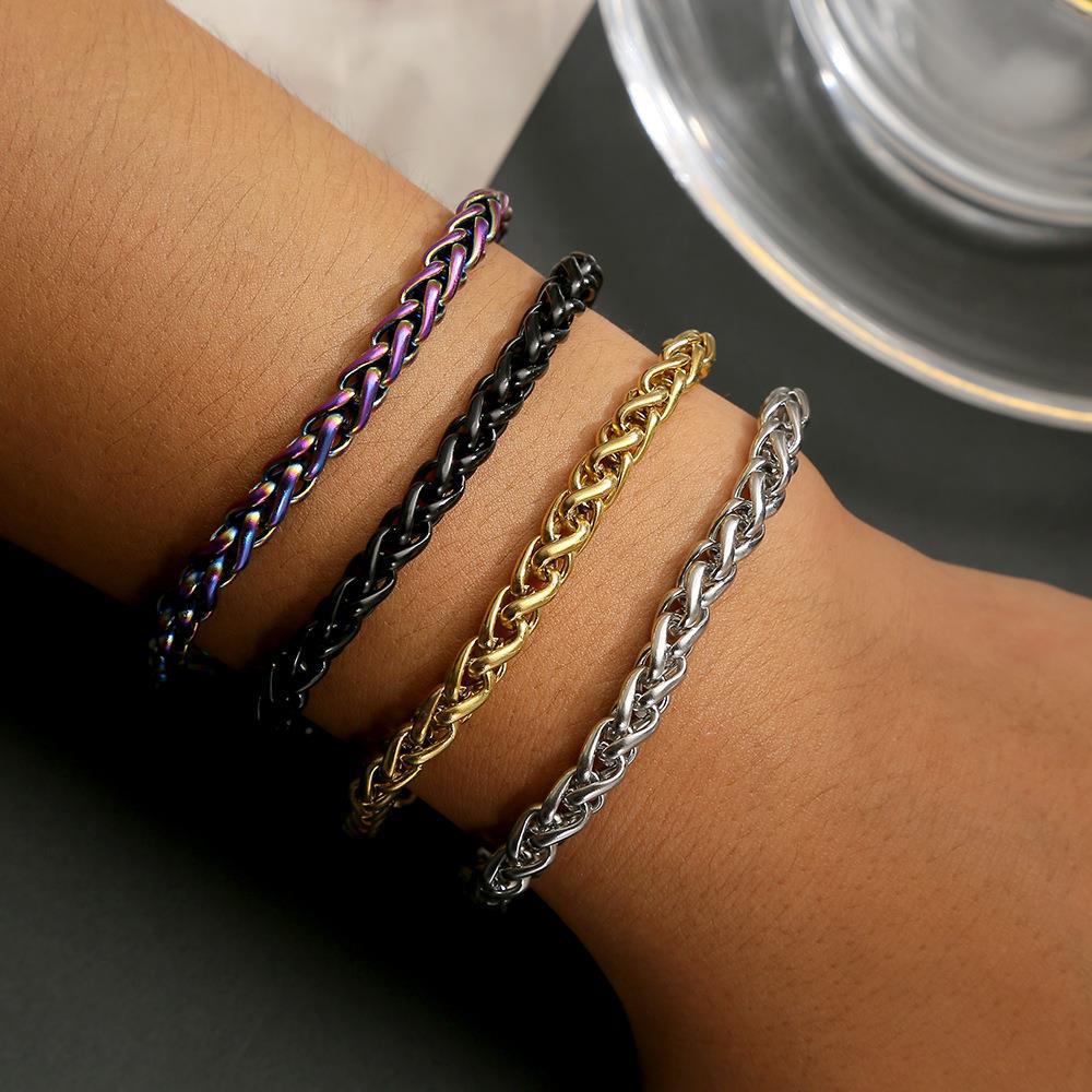 Bracelet niche high sense men's titanium steel men's European and American style does not fade personality stainless steel jewelry wholesale