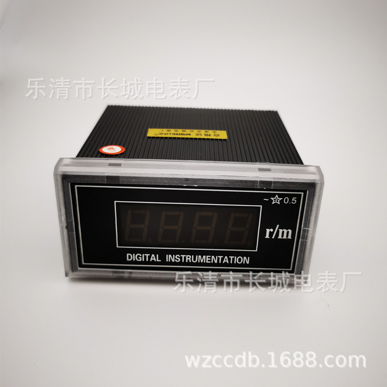 供应长城电表厂 DP3 1999r/m  DC10V 三位半数显直流电压表