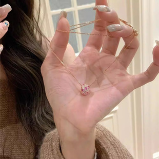 ��ɫ�M�··ͨ������Ů��2026�¿�߼����p��С�����|�i���