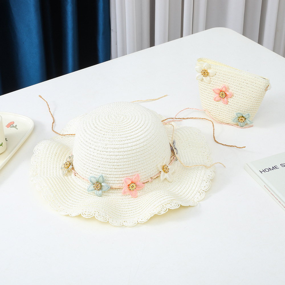 Five-pointed star decorated wavy edge straw hat-milk white