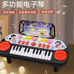 初心者はピアノを弾くことができます。