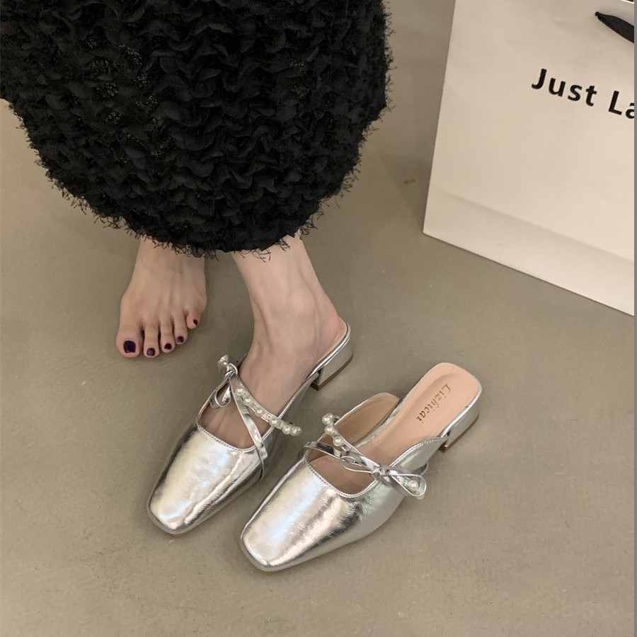2025 New Summer Women's Closed-Toe Sandals Fashionable Versatile Daily Commute High-End Half Slippers Square Toe_vogvips.com